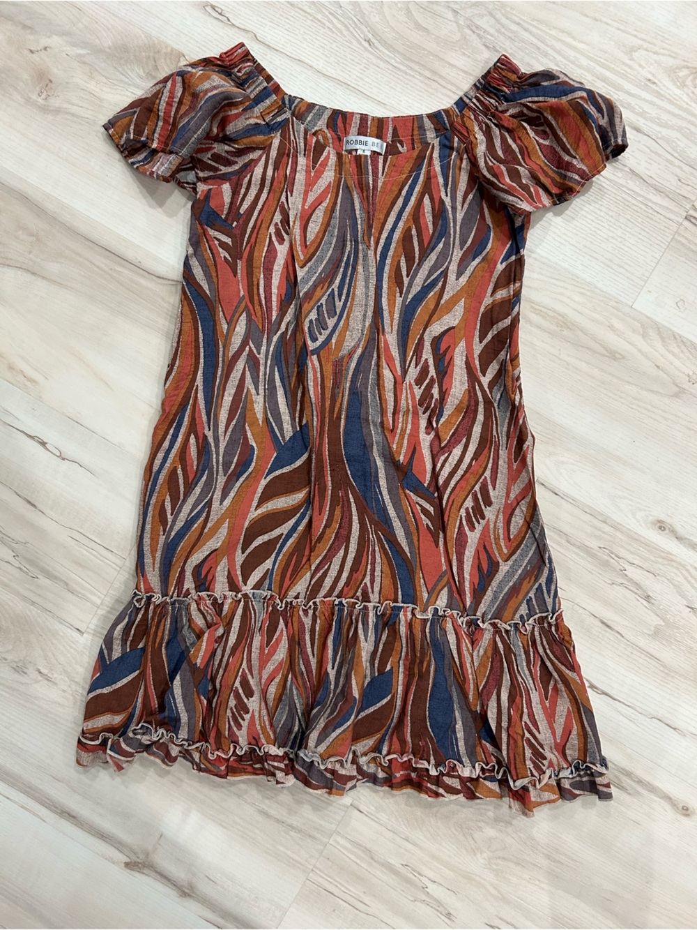 Robbie Bee Multicolor Abstract Ruffle-Hem Dress with Puff Sleeves
